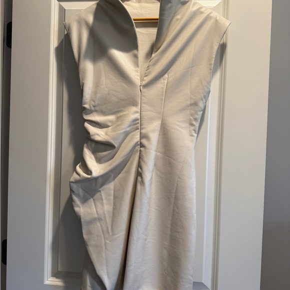 NWT Anthropologie Maya Faux Leather Cream Ruched Mini Dress Size:6 Ivory - Picture 7 of 9